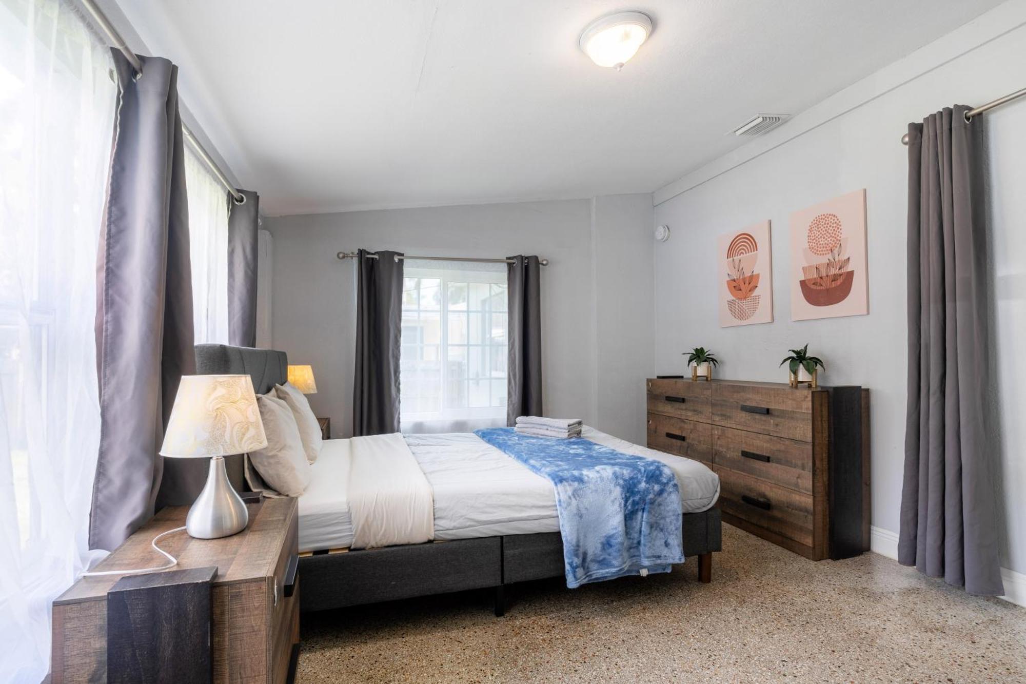Hollywood Peaceful Hostel 外观 照片