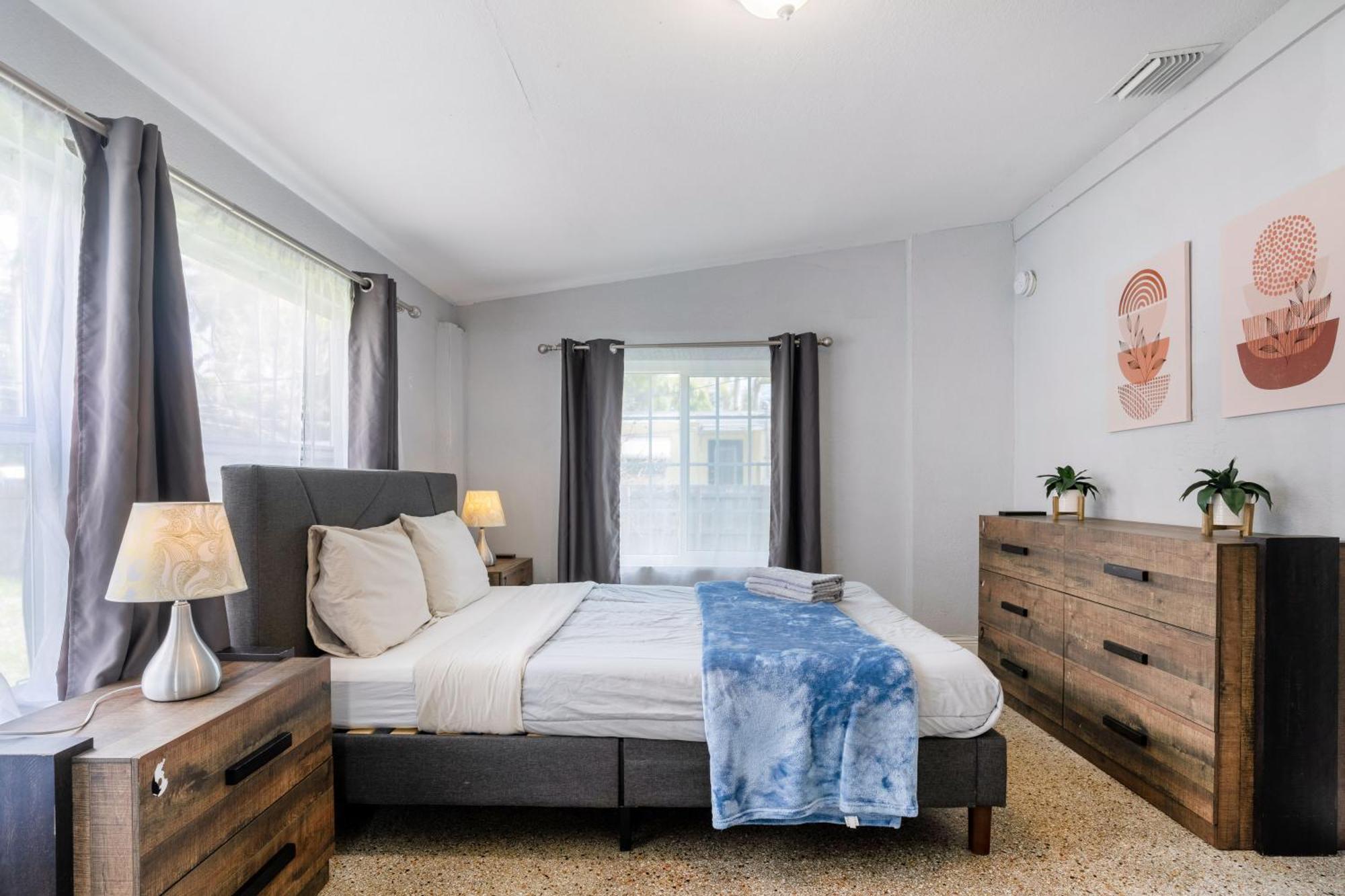 Hollywood Peaceful Hostel 外观 照片